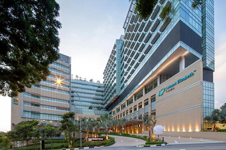 gedung megang salah satu rumah sakit di Singapura, Mount Elizabeth Novena Hospital