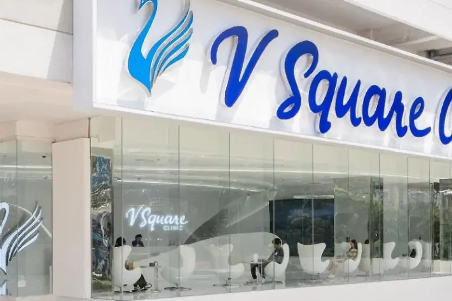 Tampak Luar V Square Clinic
